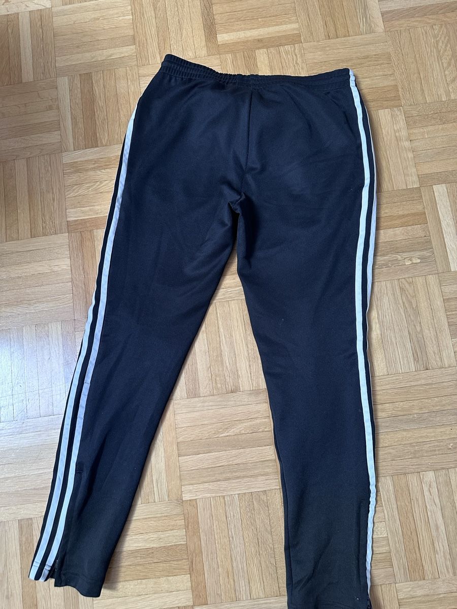 Adidas Completi & Tailleur: Traneranzug – Usato da Mels venduto da ricoshop 1