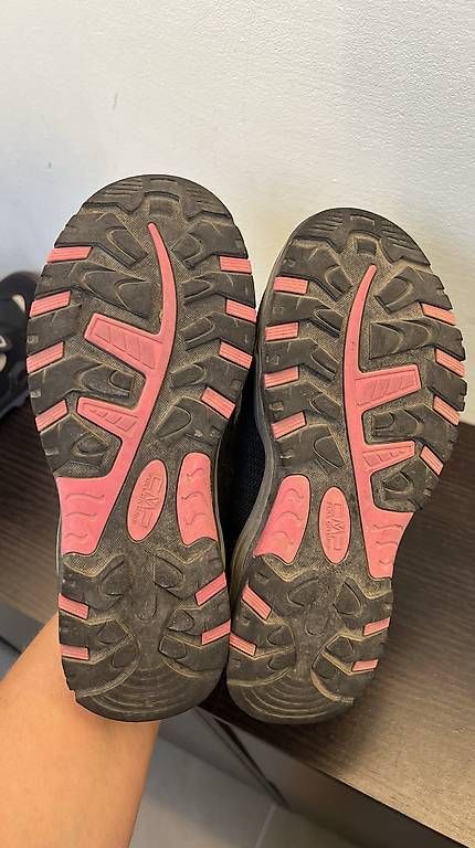Schuhe für Mädchen: CMP Wanderschuhe Gr. 35 – Gebraucht aus Hergiswil NW von Gerrywell01 3