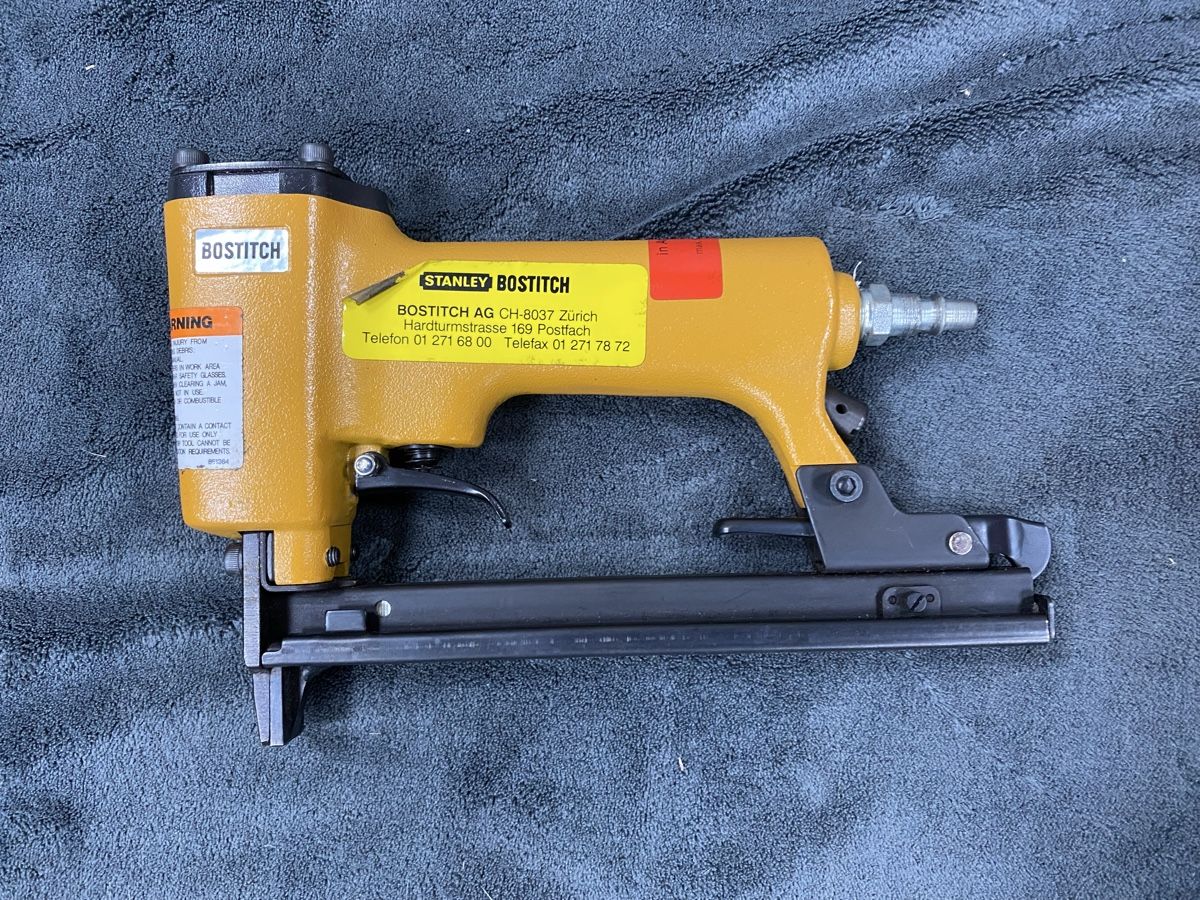 Alle Werkzeuge: Bostitch Pistole von Stanley 4-6 bar – Gebraucht aus Hägglingen von Karin0802 1
