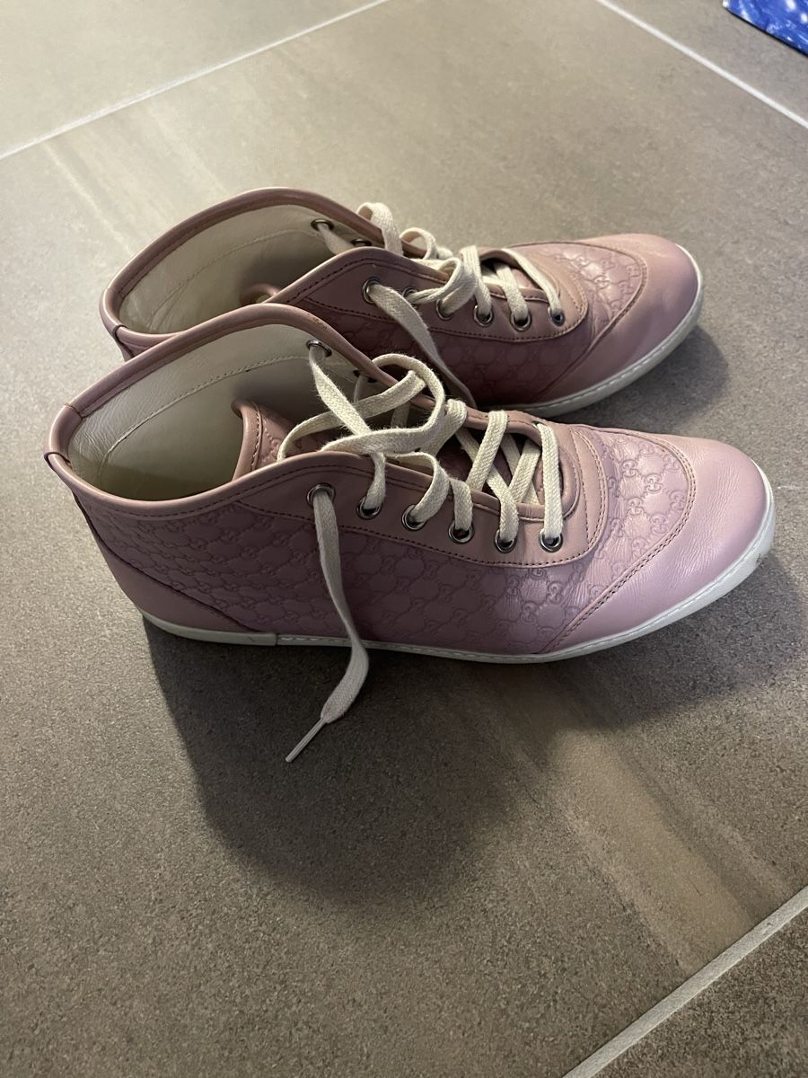 Gucci Damenschuhe: Originale Gucci Sneakers – Gebraucht aus Schönenwerd von miami_girl91 1