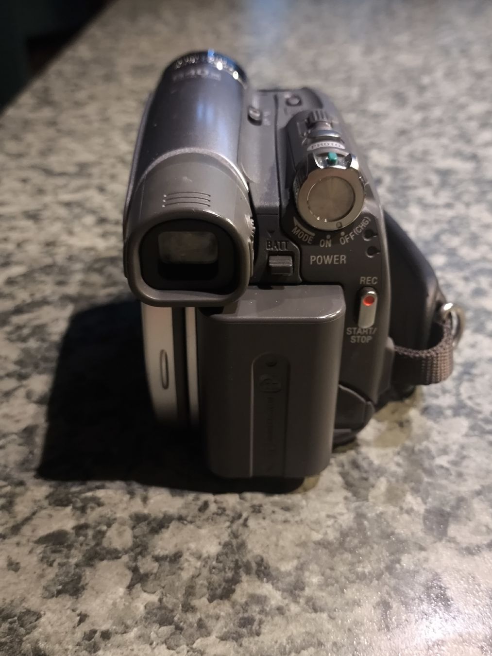 Sony Videocamere: Sony Handycam DCR-HC23E – Usato da Scuol venduto da Pisoc2019 3