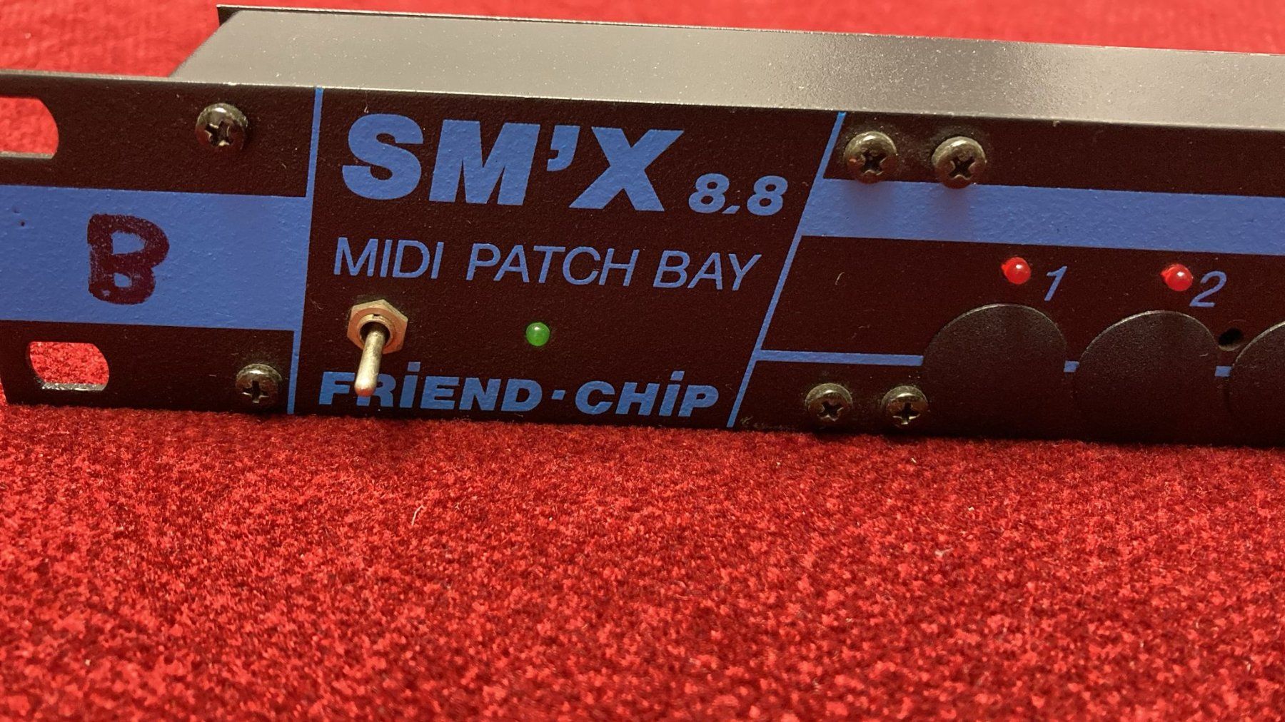 Strumenti musicali: Interface Friend-Chip SM'X 8.8 MIDI Patch Bay – Usato da Dietikon venduto da Rima57 1