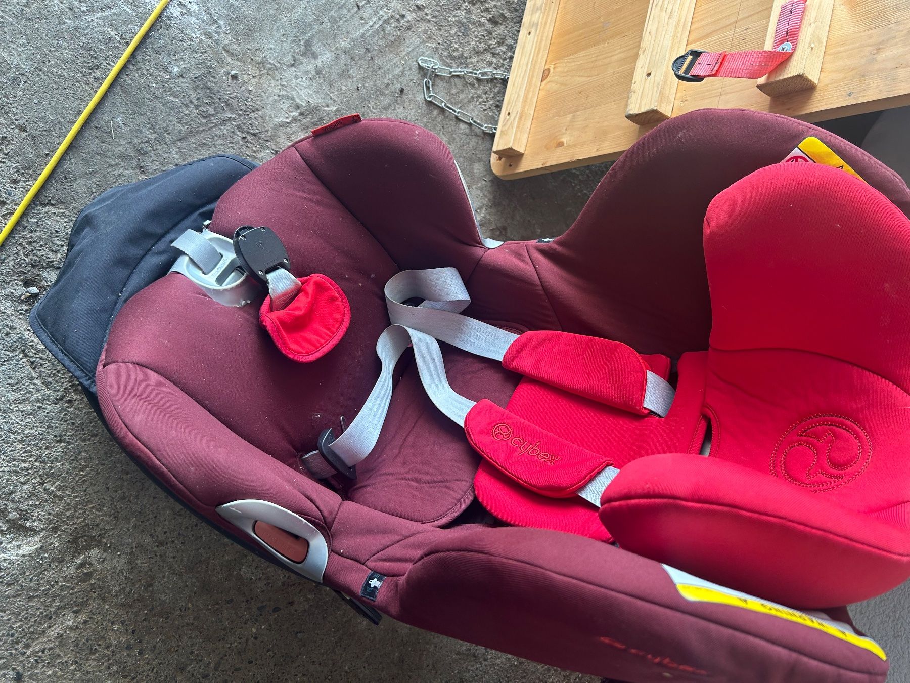 Cybex Seggiolini per auto: Kindersitz Autositz Cybex – Usato da Erlenbach ZH venduto da mio_5m8r