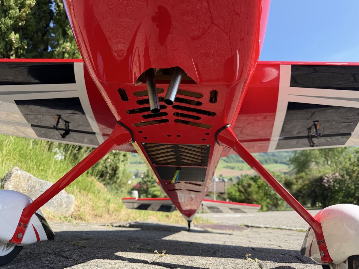 Modellismo RC: Pilot RC EDGE 103“ – Usato da Erlinsbach SO venduto da Laserexp74 4