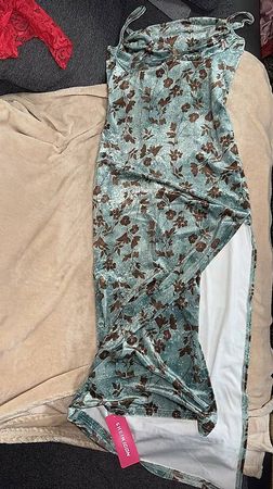 SHEIN ICON KLEID