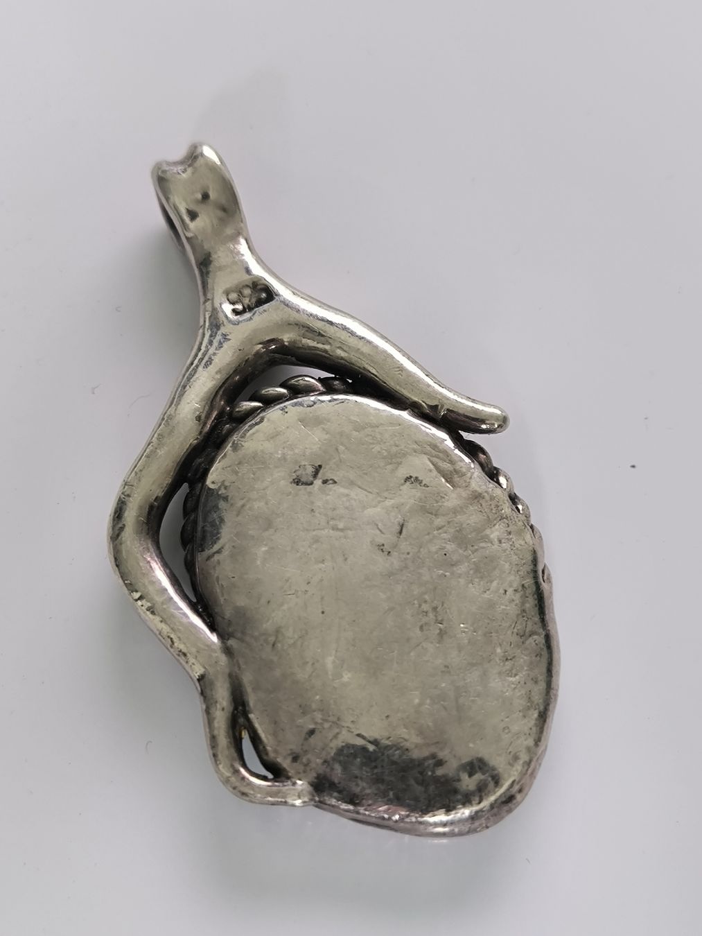Rimorchi: Anhänger Silber mit dunklem Stein gebraucht – Usato da Kreuzlingen venduto da dad_9x7b 3