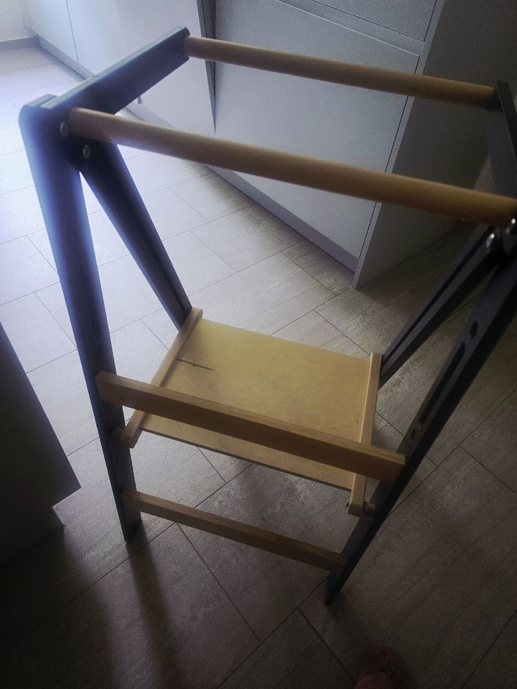 Veicoli per bambini: Folding Learning Tower.Klappbarer Lernturm / Kitchen Helper – Nuovo (secondo la descrizione) da Horgen venduto da was_9yg7 5