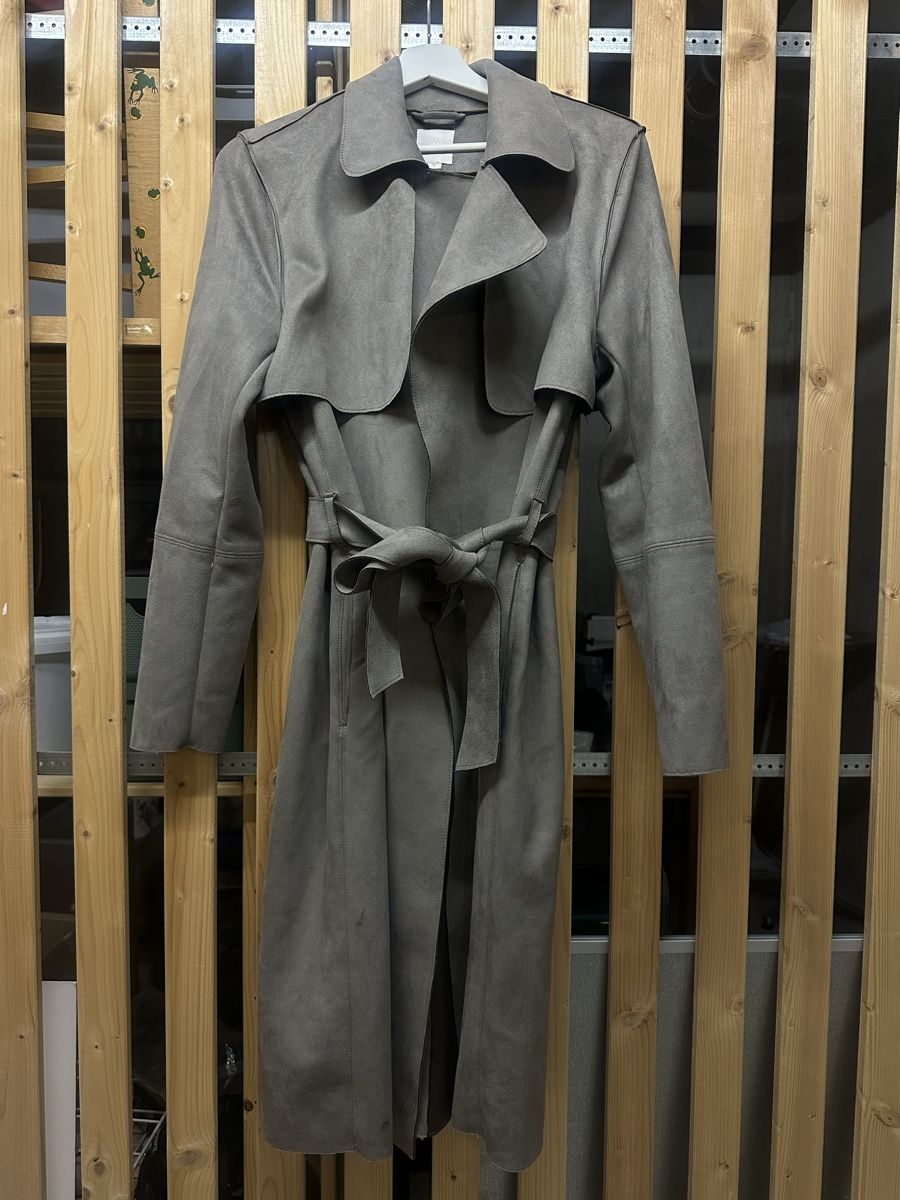 H&M Cappotti: Trenchcoat H&M - Grösse S, braun/grau – Usato da Lenzburg venduto da selabella 3