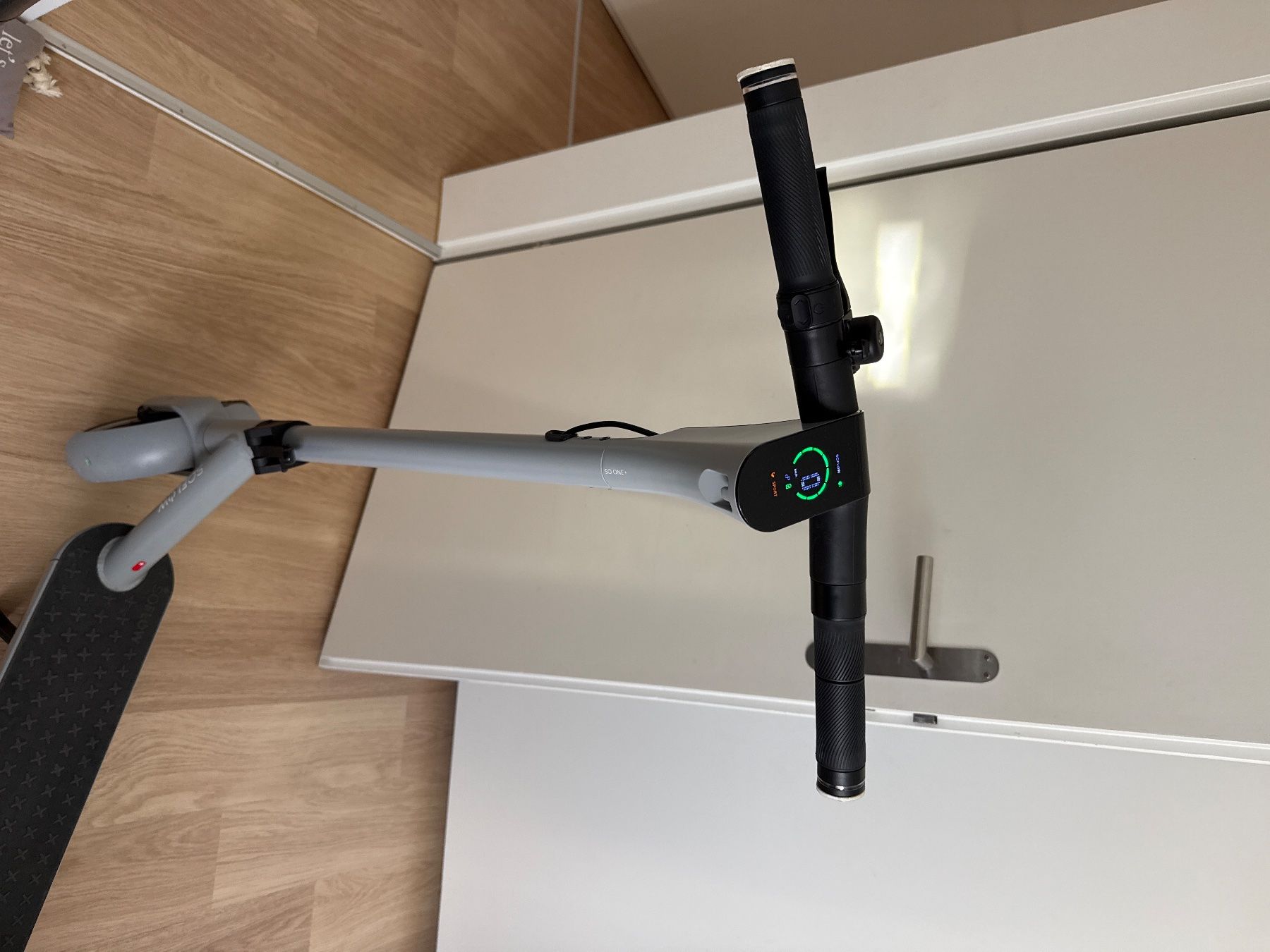Voiturettes électriques: E-Scooter SoFlow SO ONE+ grau – D'occasion à Gattikon par Schneeman 1