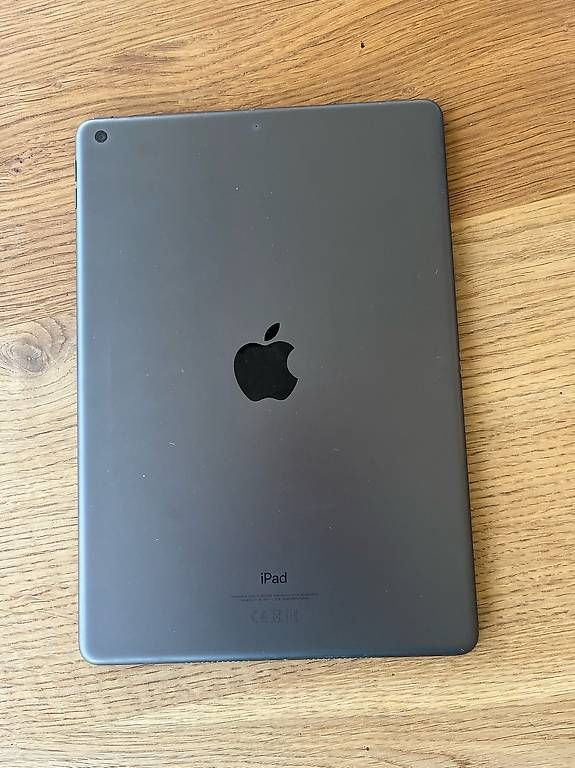 Tablettes PC: I-Pad Space Grey 64 GB – D'occasion à Sissach par Frajas 1