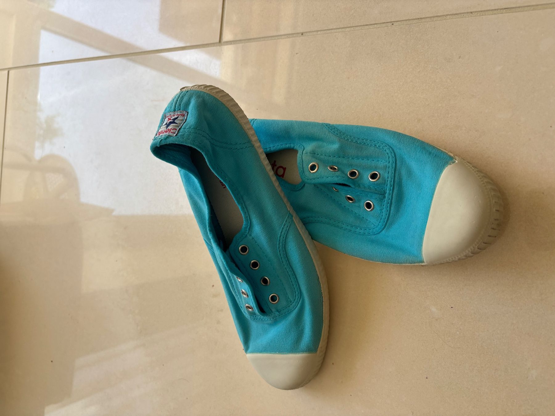 Scarpe da donna: Cienta Baskets été turquoise, 37/38 état neuf – Nuovo (secondo la descrizione) da Chêne-Bougeries venduto da Luke17 2