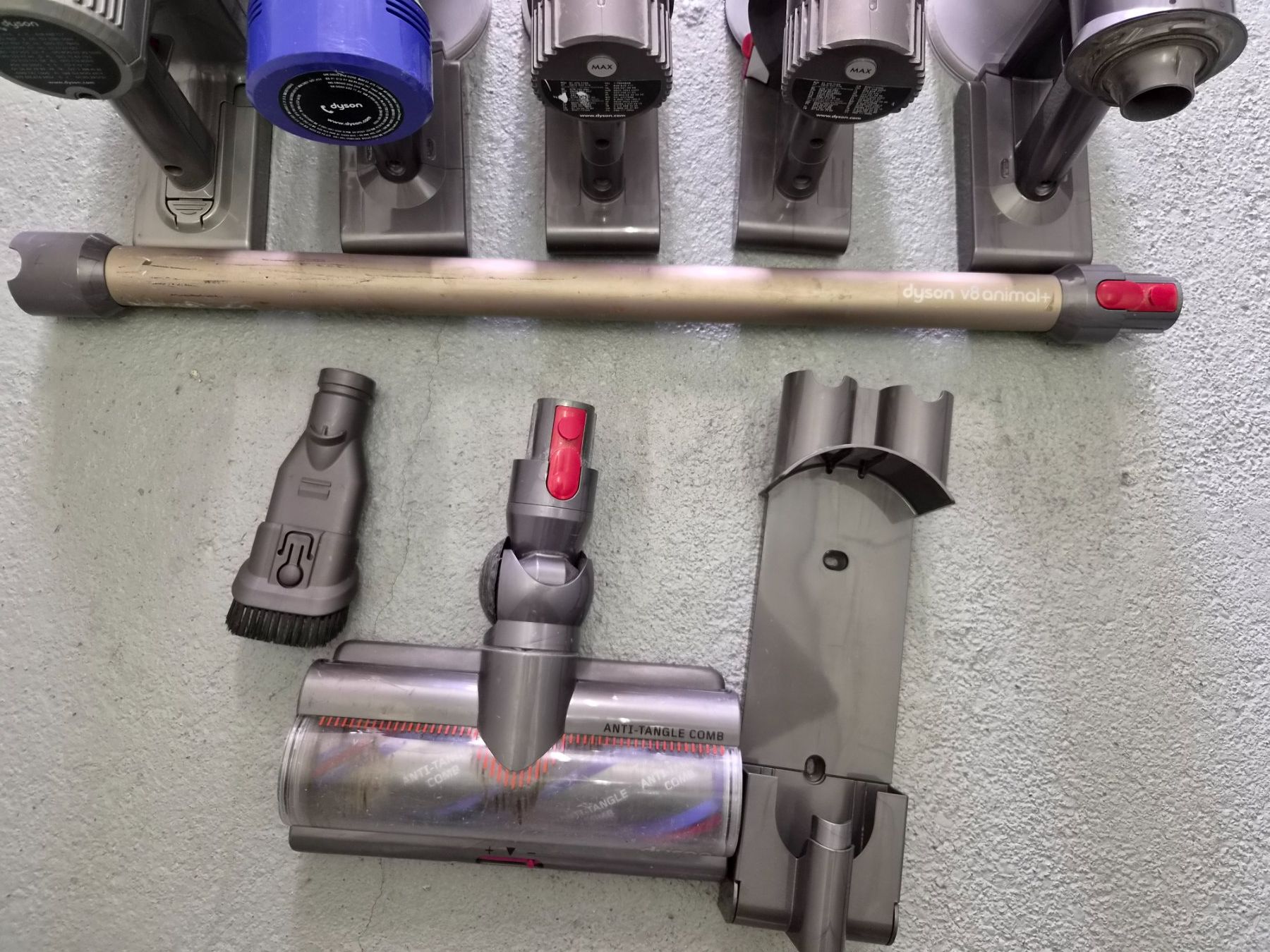 Dyson Staubsauger & Zubehör: Dyson diverse Modele – Gebraucht aus Domat Ems von tchnesa 4
