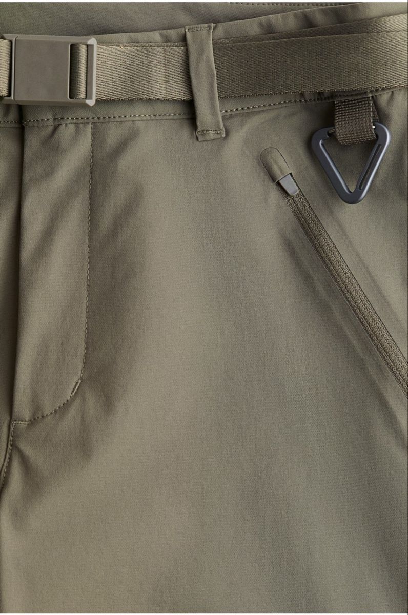 H&M Pantaloni: H&M MOVE  pants size XS green new – Nuovo e nell'imballaggio originale da Weiach venduto da Wlodarek 1