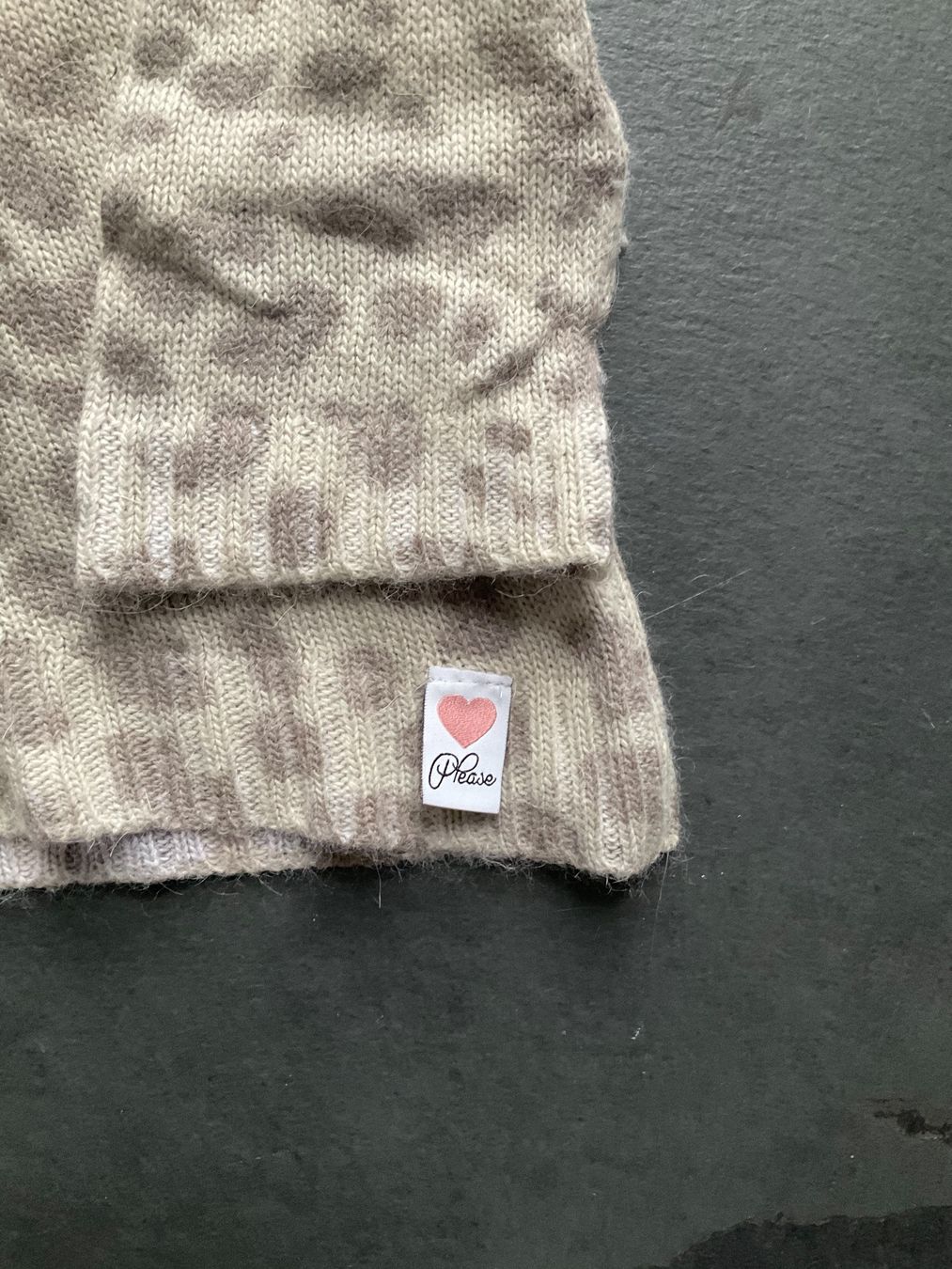 Please Jeans Maglioni & Felpe: PLEASE Pullover – Usato da Röschenz venduto da Queen020 4