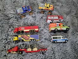 Spielzeugauto Sammlung, 8 Stück, verschiedene Modelle
