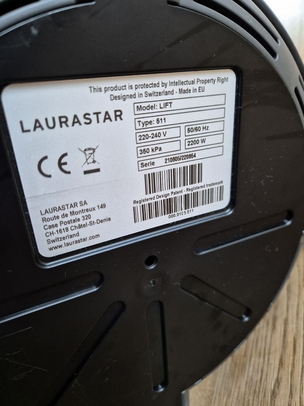 Laurastar Bügeleisen: Laurastar Lift defekt – Defekt aus Wigoltingen von  3