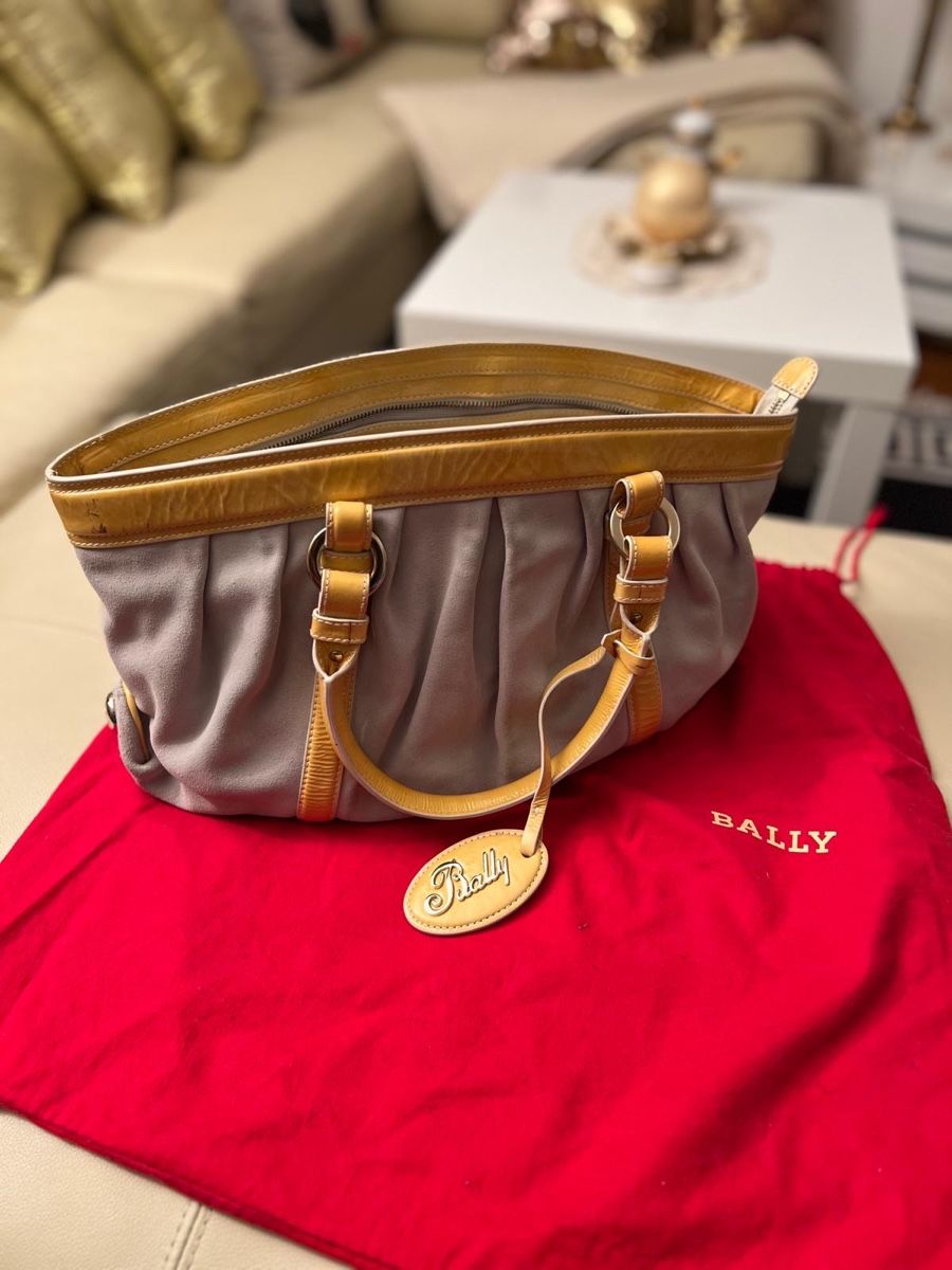 Bally Borse da donna: Sac à main Bally en Daim – Usato da Genève venduto da you_s6sr