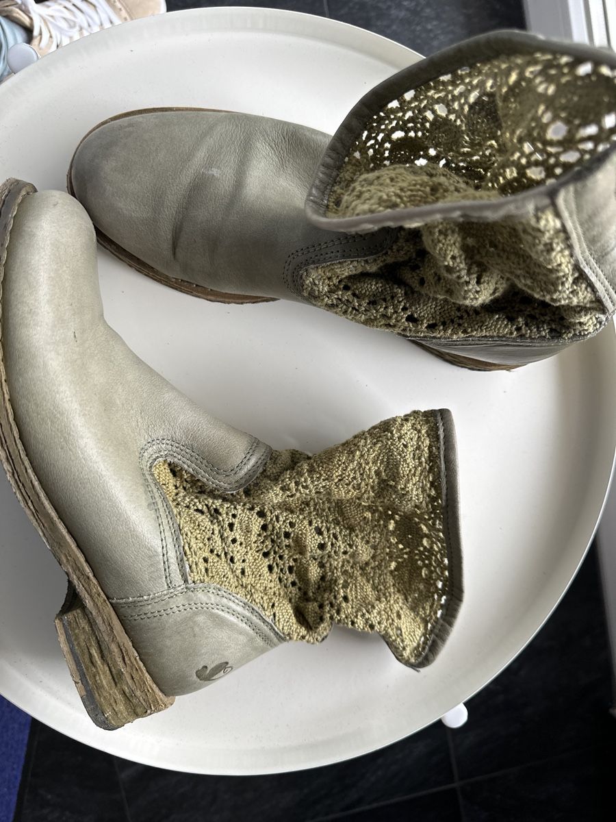 Scarpe da donna: Stiefel gr 39/40 khaki – Usato da Däniken SO venduto da NBdesign 2