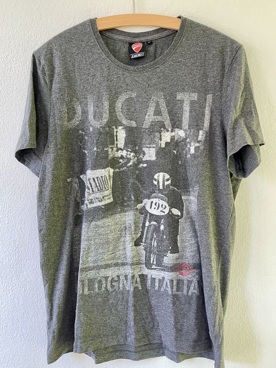 T-shirts: Ducati original Tshirt – D'occasion à Arlesheim par ren_5d2b