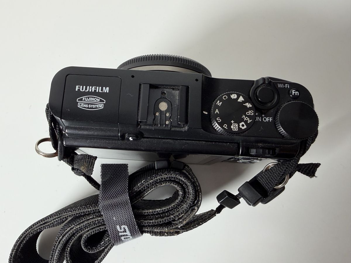 Fujifilm Kamera: Fujifilm X-A1 Top Zustand – Gebraucht aus Wittenbach von therealmoonstone 2