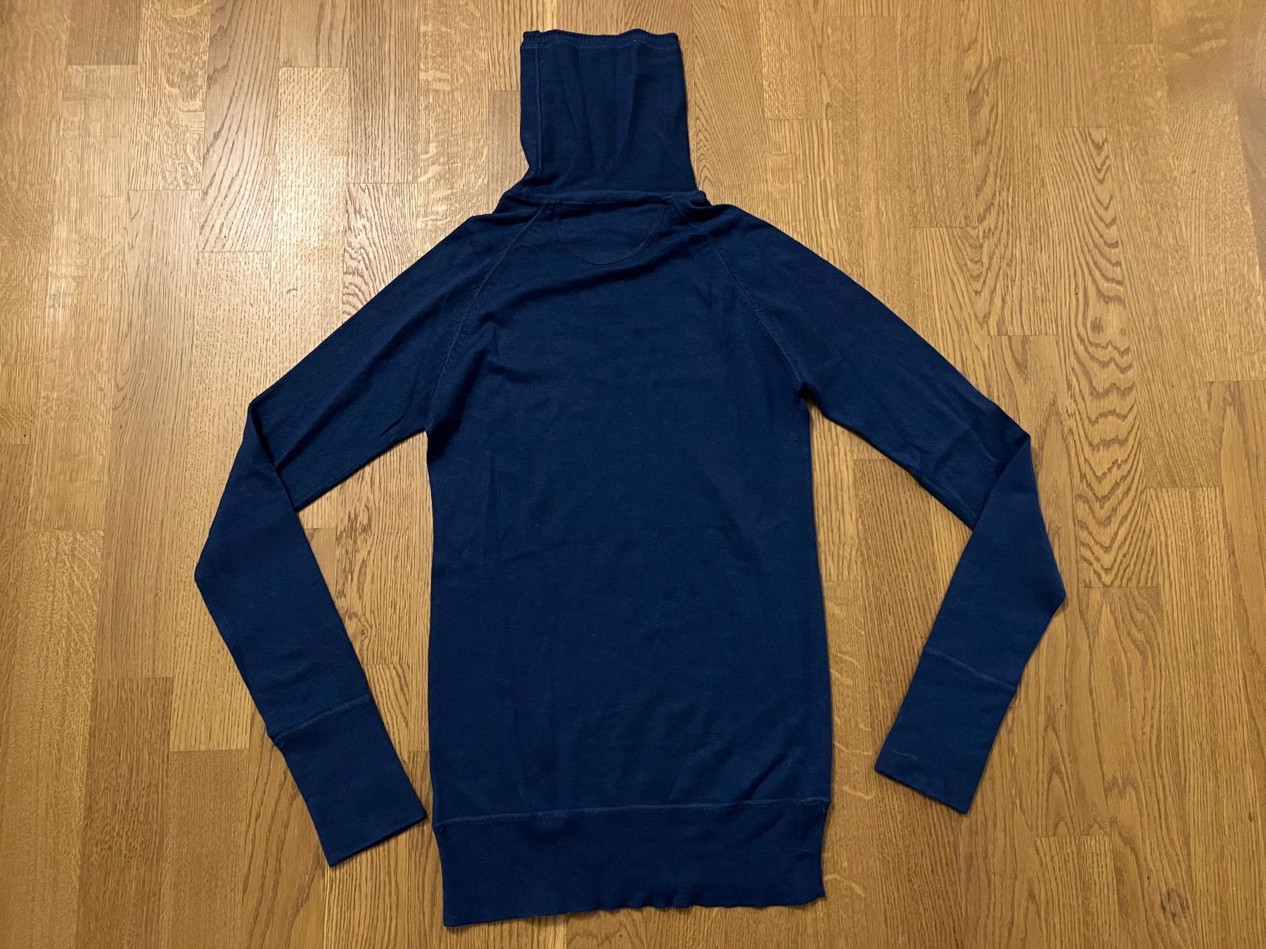 Patrizia Pepe Maglioni & Felpe: Patrizia Pepe Cashmere Silk Rollkragen Pullover XS – Usato da Ebmatingen venduto da dartim 3
