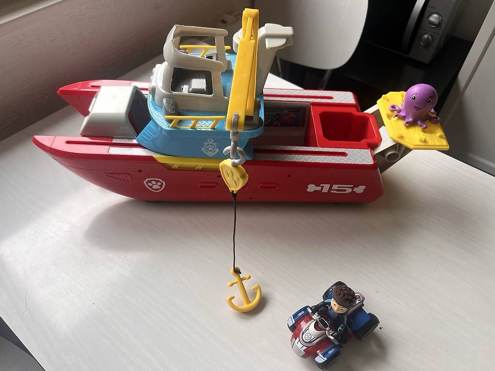 Spielzeuge: Bateau pat patrouille  – Gebraucht aus Colombier NE von Nnath27 3