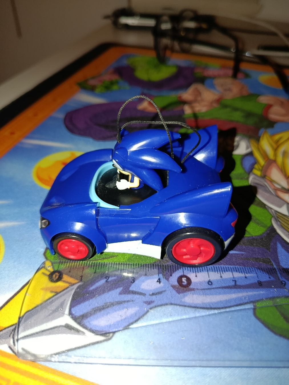Statuette: Statuetta Sonic su auto da corsa blu – Usato da Bellinzona venduto da vin_jm7f 2