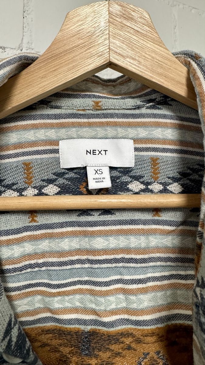 Next Camicie: Langarmhemd Next – Usato da Zürich venduto da mind_creating 1