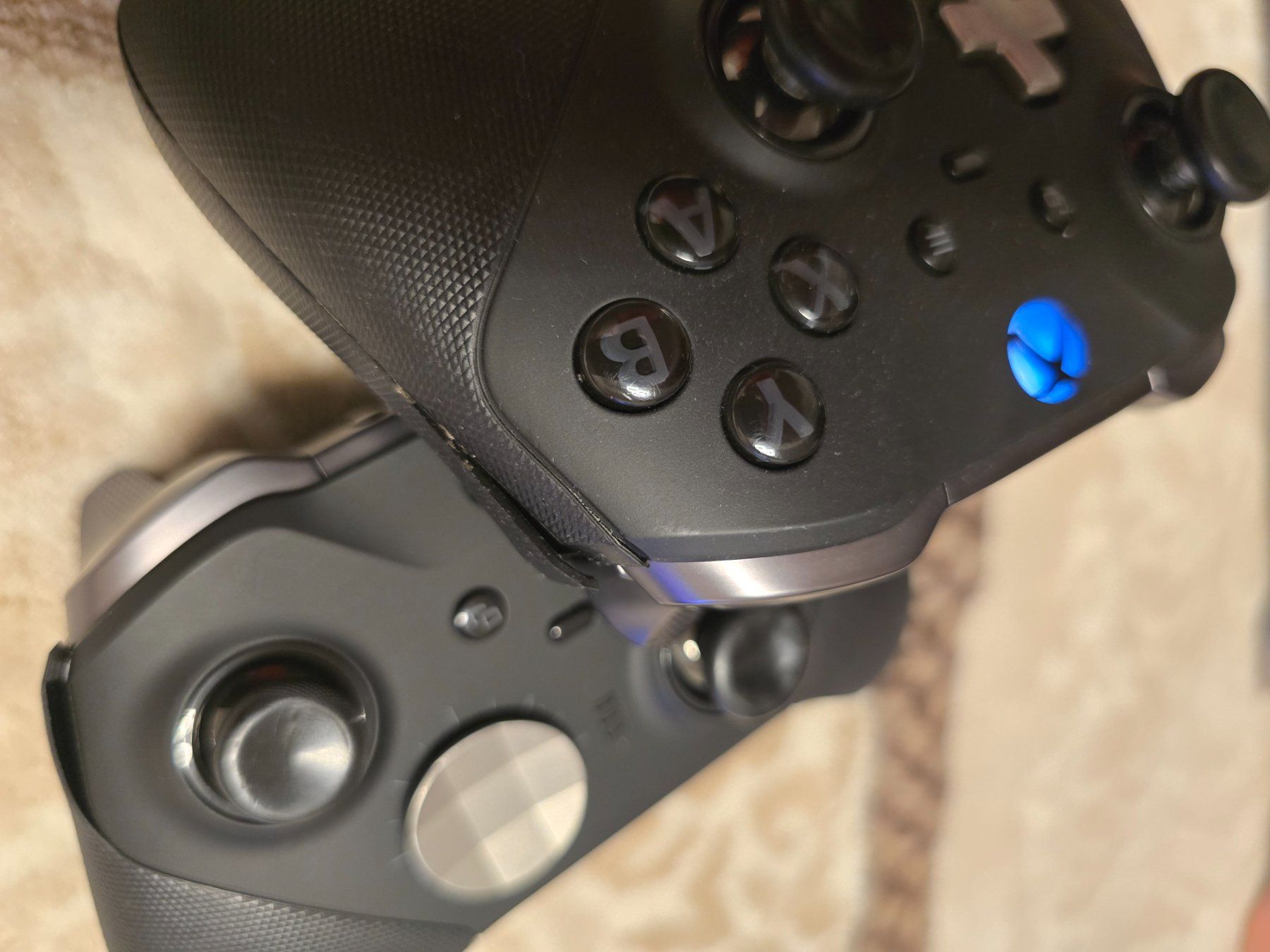 Microsoft Controller: 2>Xbox Elite 2 (2 Stück) – Usato da Basel venduto da Esmen 4
