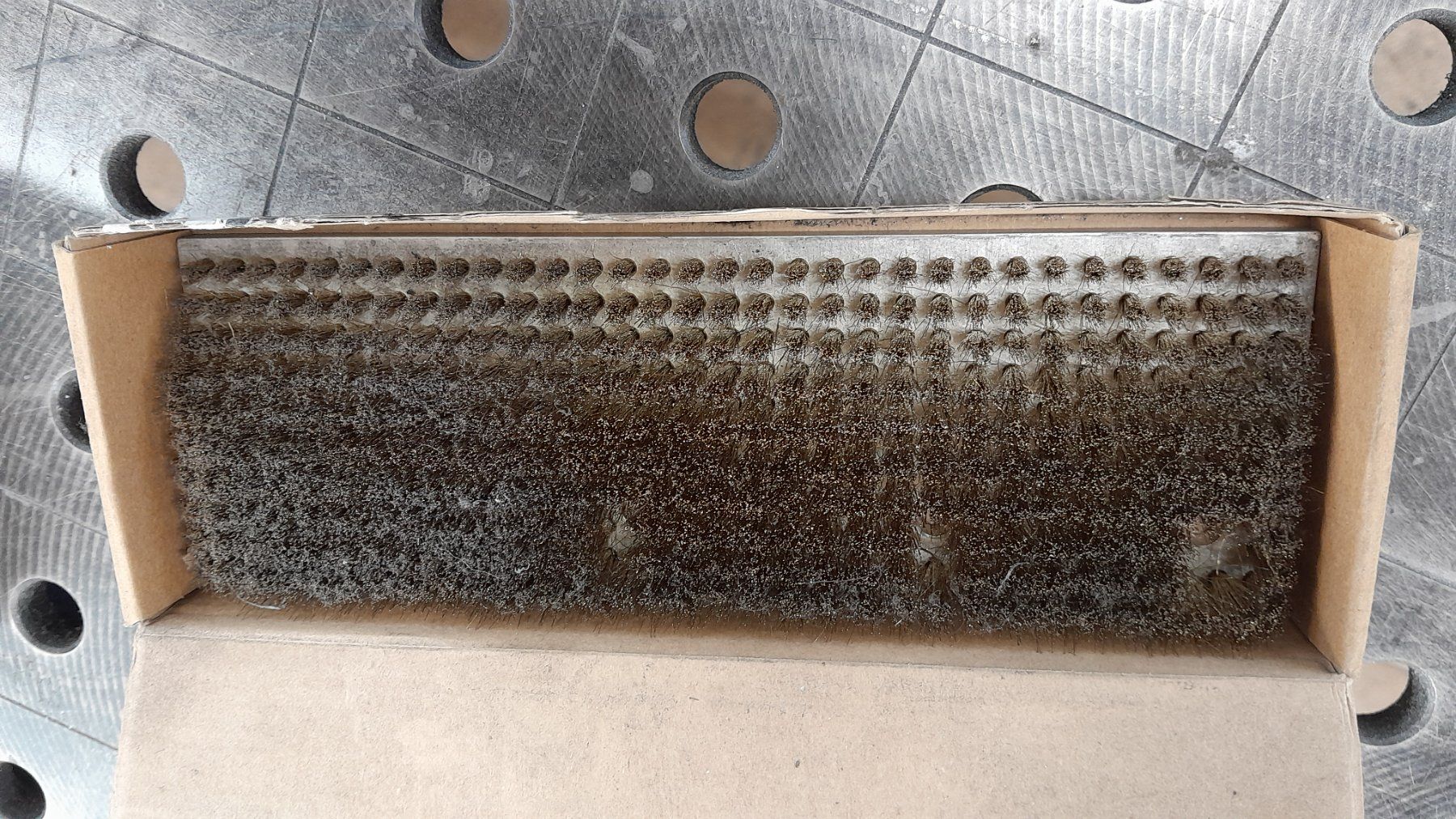 Metall- & Schlosserei Sonstiges: Trumpf TC-600L Bürstensatz – Gebraucht aus Hildisrieden von eLuterbachAG