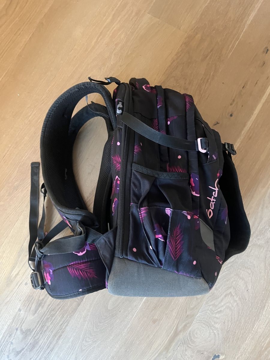Rucksäcke: SATCH Rucksack Backpack "Mystic Nights" + Pencil Case – Gebraucht aus Bottmingen von petertrybus 2