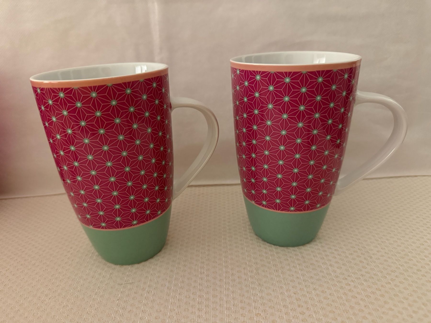 Tassen: Könitz - grandes Mug/Tasses – Gebraucht aus Sion von accroshoes