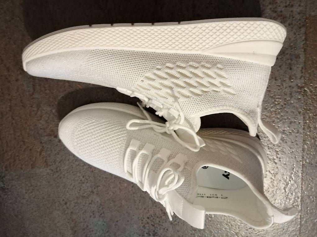 Scarpe da uomo: Turnschuhe  – Nuovo e nell'imballaggio originale da zufikon venduto da radar07