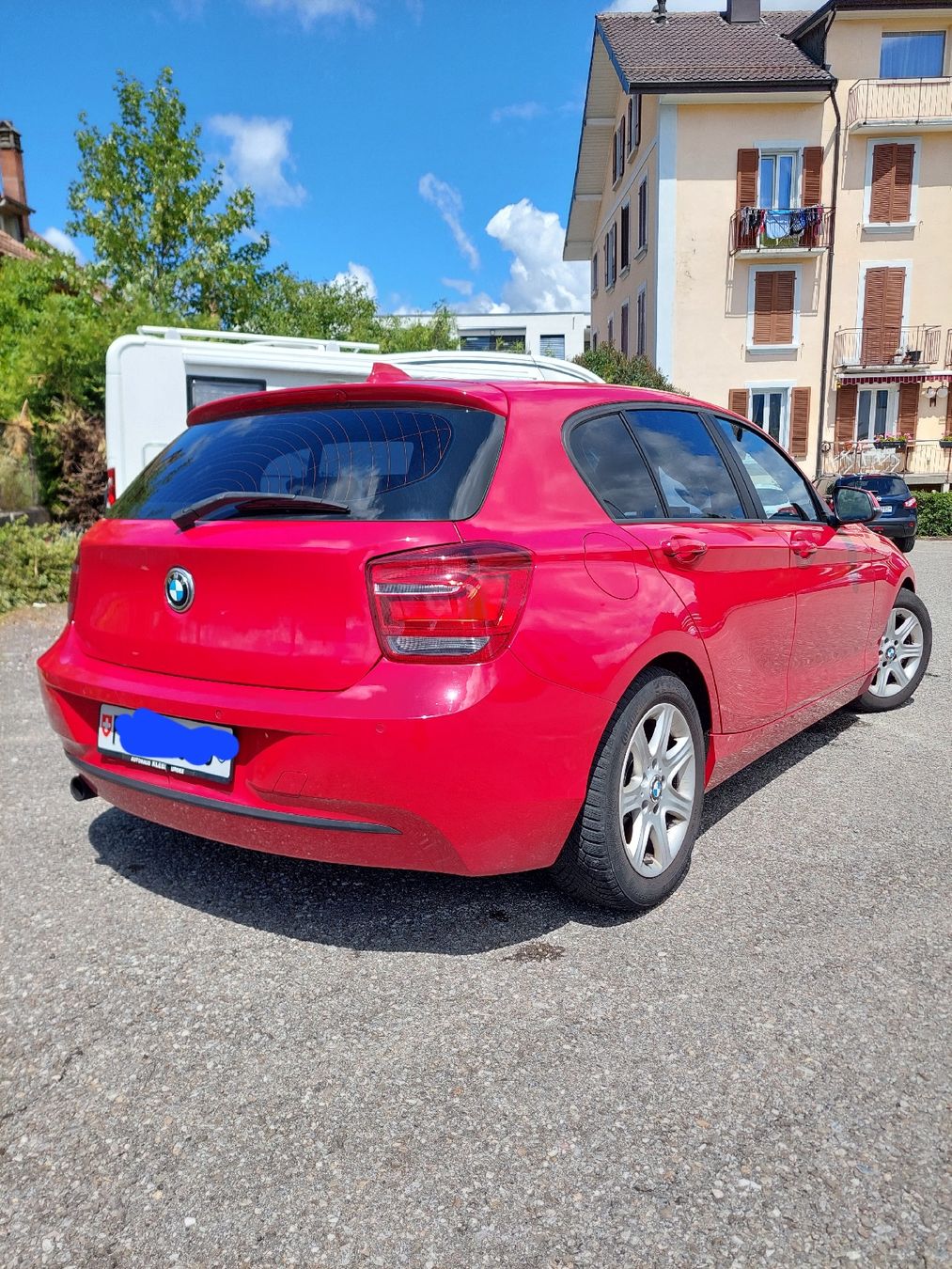 BMW Automobili: bmw 118i  – Usato da La Roche FR venduto da dha_jm5b 2