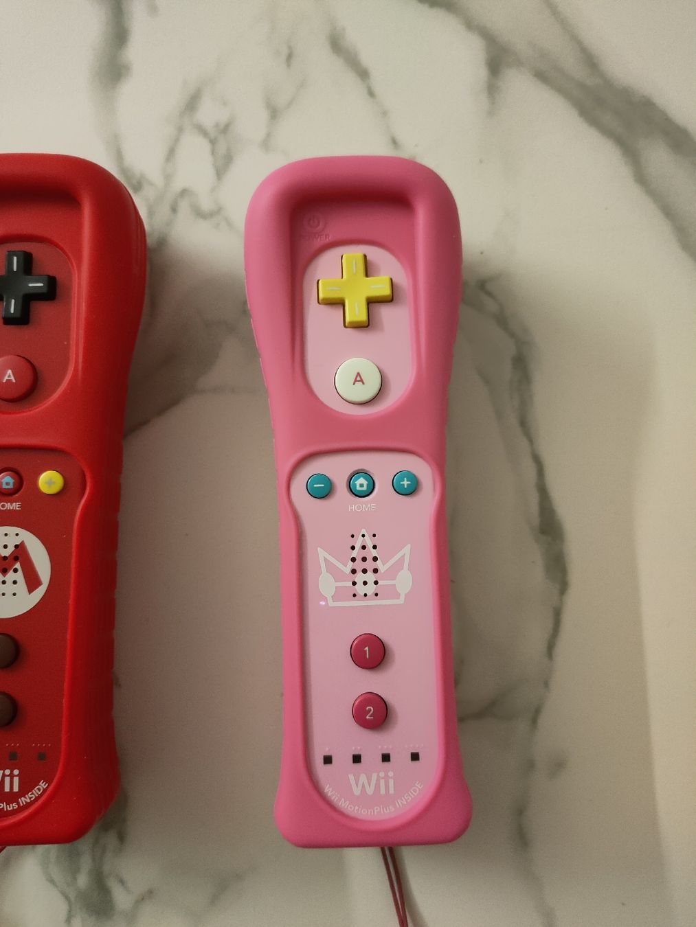 Nintendo Controller: Wii Controller Set Verschiedene Spezial edition Top Zustand – Neu (gemäss Beschreibung) aus Oensingen von ece_8k7q 1
