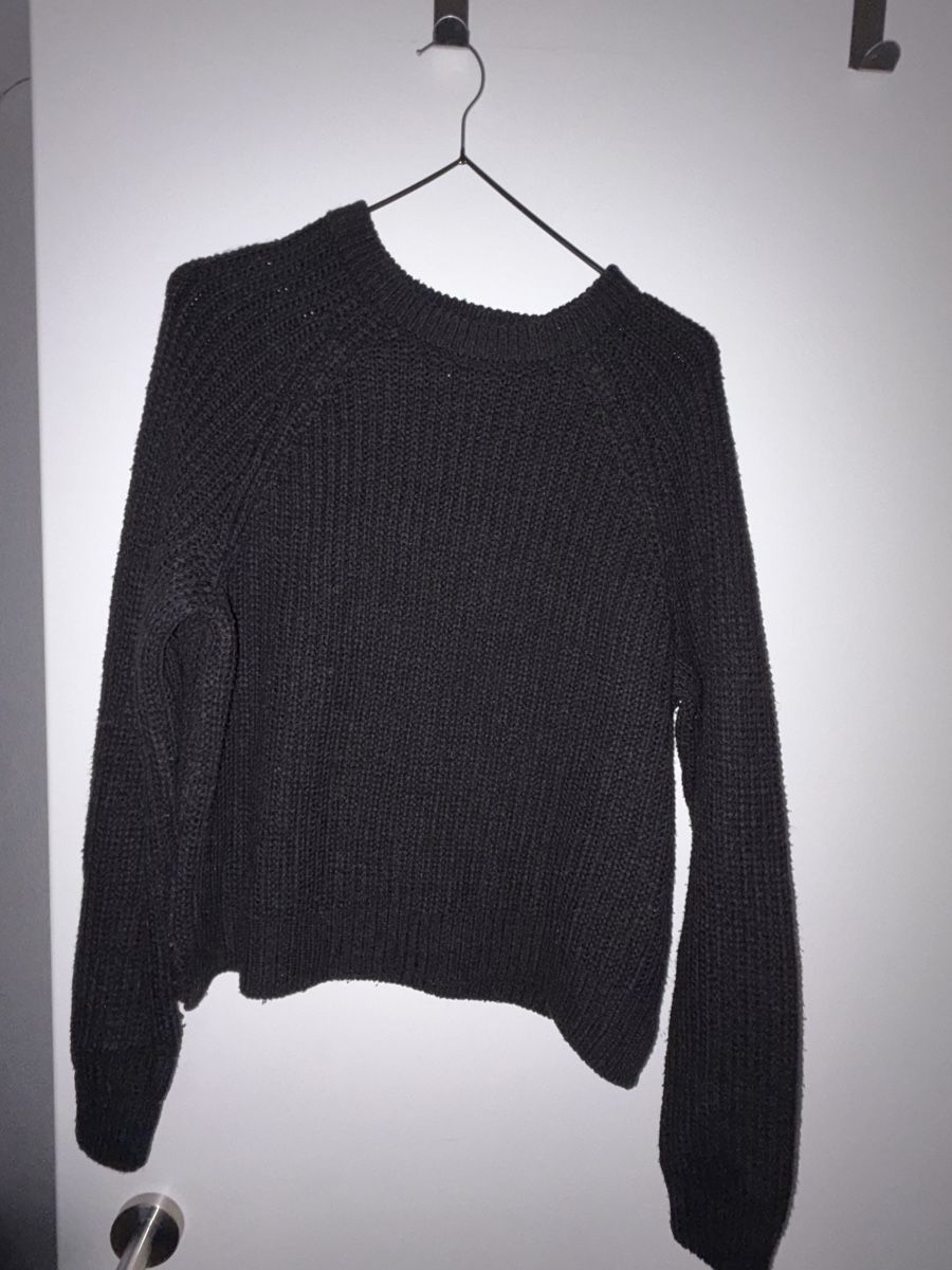 Maglioni & Felpe: Schwarzer Strickpullover, Grösse S – Usato da Rorschach venduto da rom_h9v7