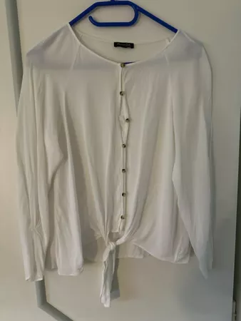 Damen Bluse Massimo Dutti weiss mit Knopfleiste vorne