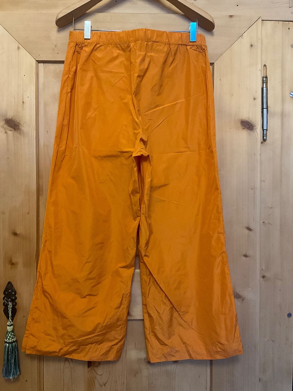 Katharina Hovman Pantaloni: Katharina Hovman Designer Taft Hose weit orange – Nuovo (secondo la descrizione) da Scuol venduto da Lotus2020 3