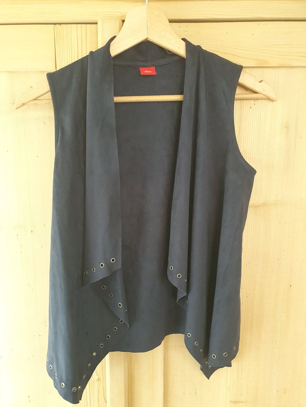 Altro abbigliamento per bambina: Gilet – Usato da Steinach venduto da Xamax18
