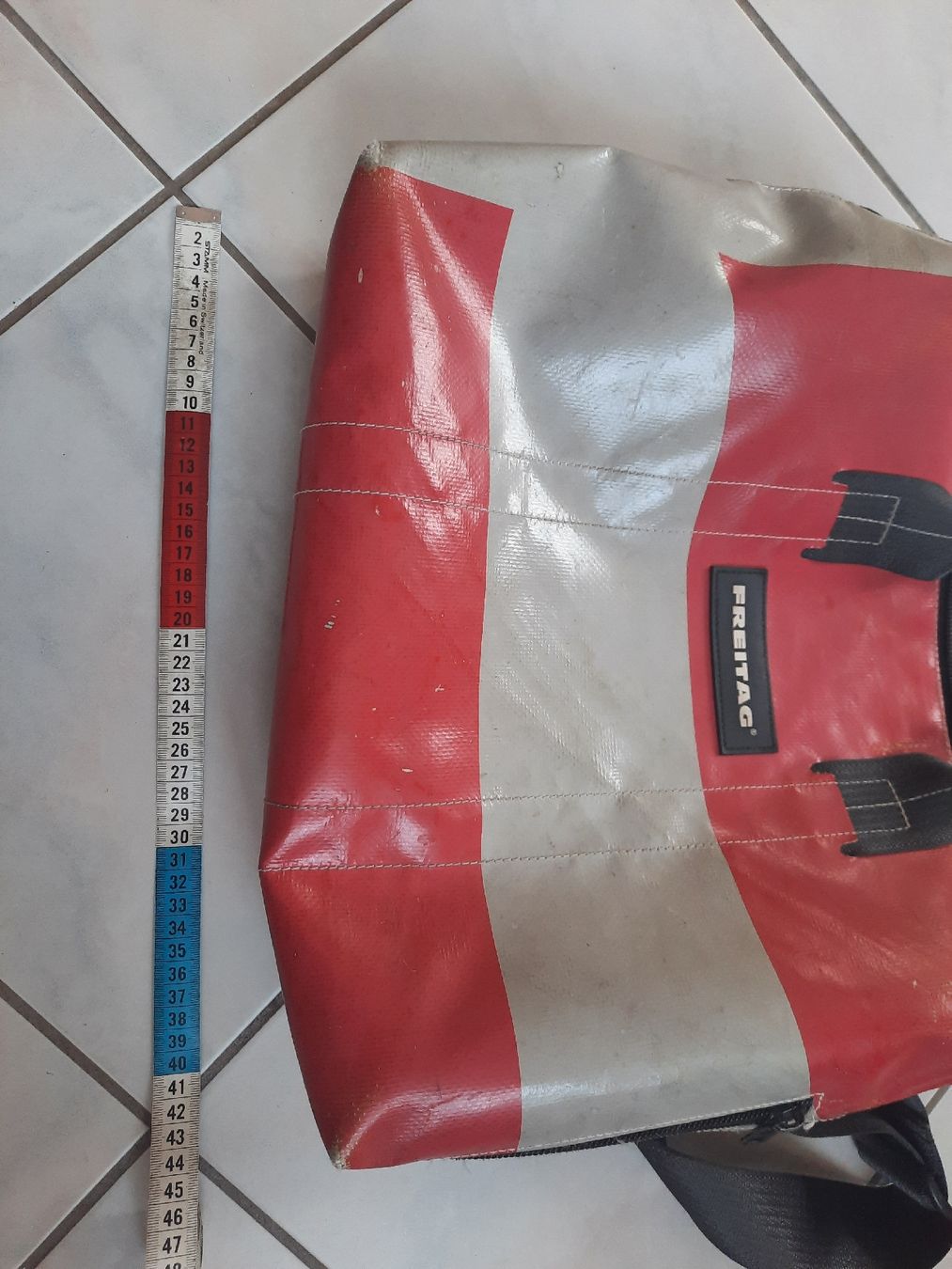 Altro in  Abbigliamento & Accessori: FREITAG, modèle ROY – Usato da Le Locle venduto da marylise01 3