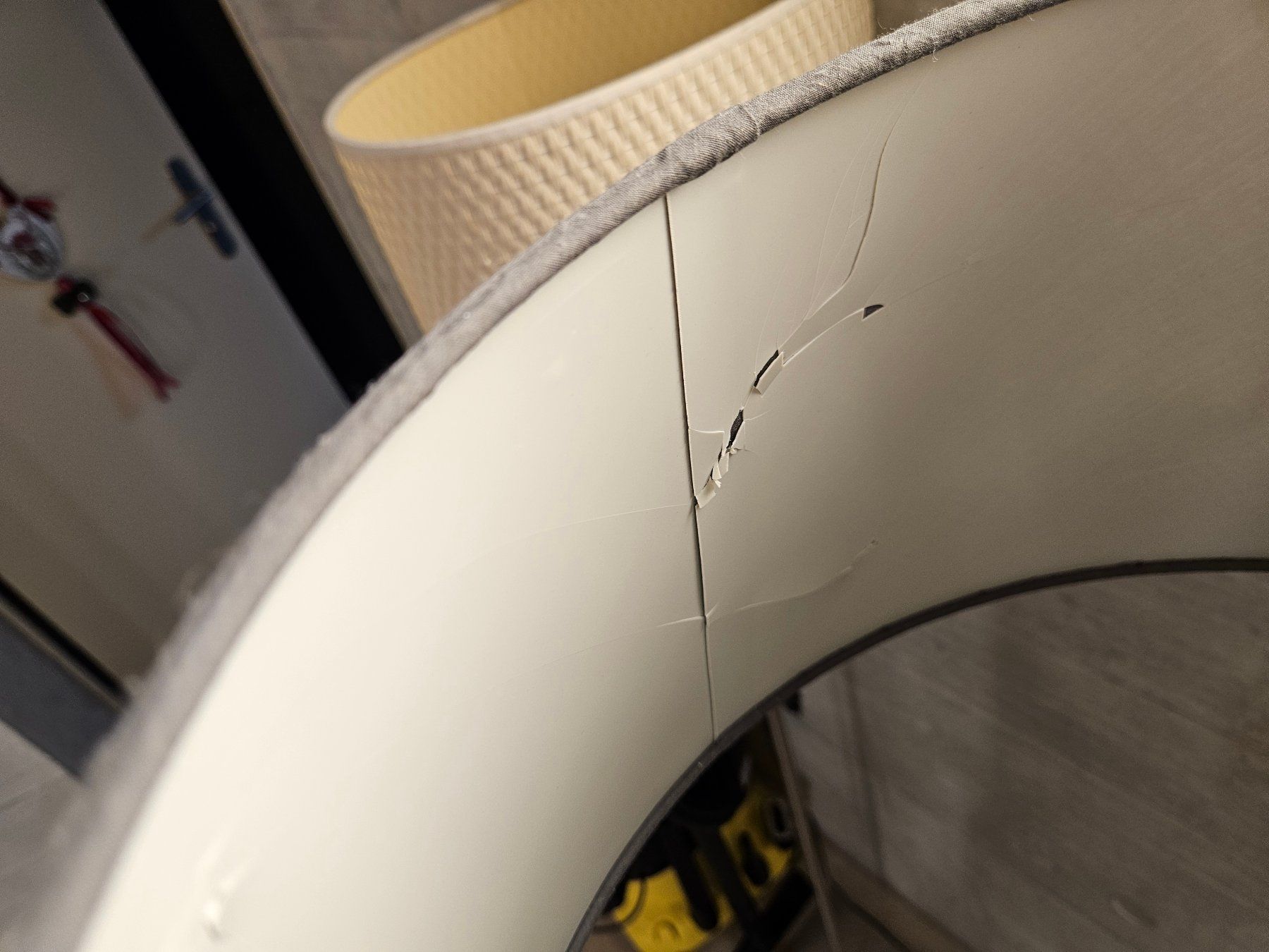 Micasa Lampade: Stehlampe mit austauschbarem Lampenschirm – Usato da Uster venduto da sim_g6sb 2