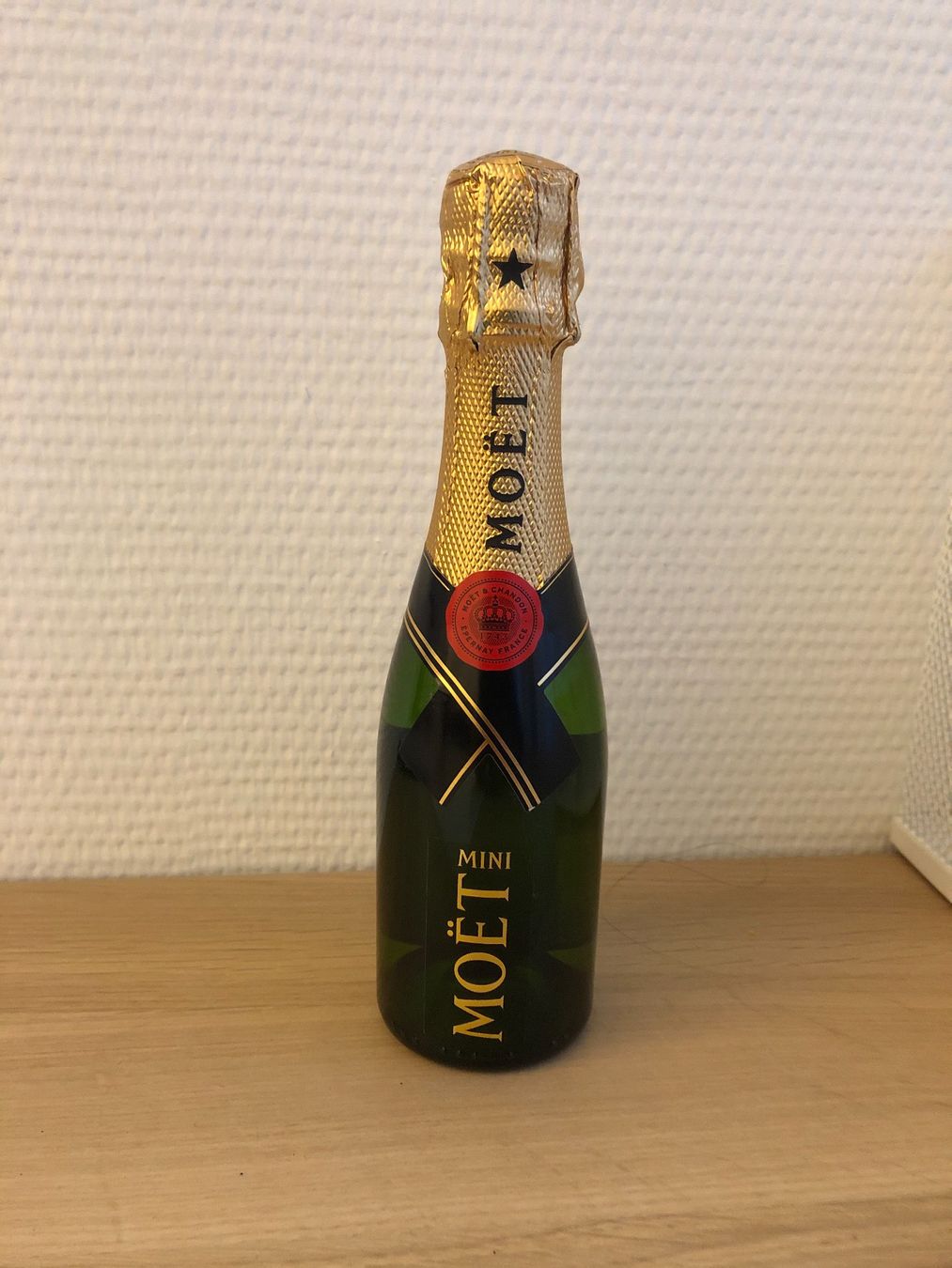Moet Vino: Moet Chandon Imperial Brut 0,2l 12%Vol. – Nuovo e nell'imballaggio originale da Wald ZH venduto da mlnt 1