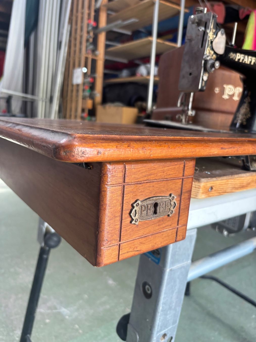 Pfaff Macchine da cucire: Vintage Pfaff Nähmaschine – Usato da Oey venduto da timetofly 2