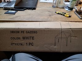 Zelt Gazebo 3x3M PE weiss neu im Karton 1 Stck (D1)