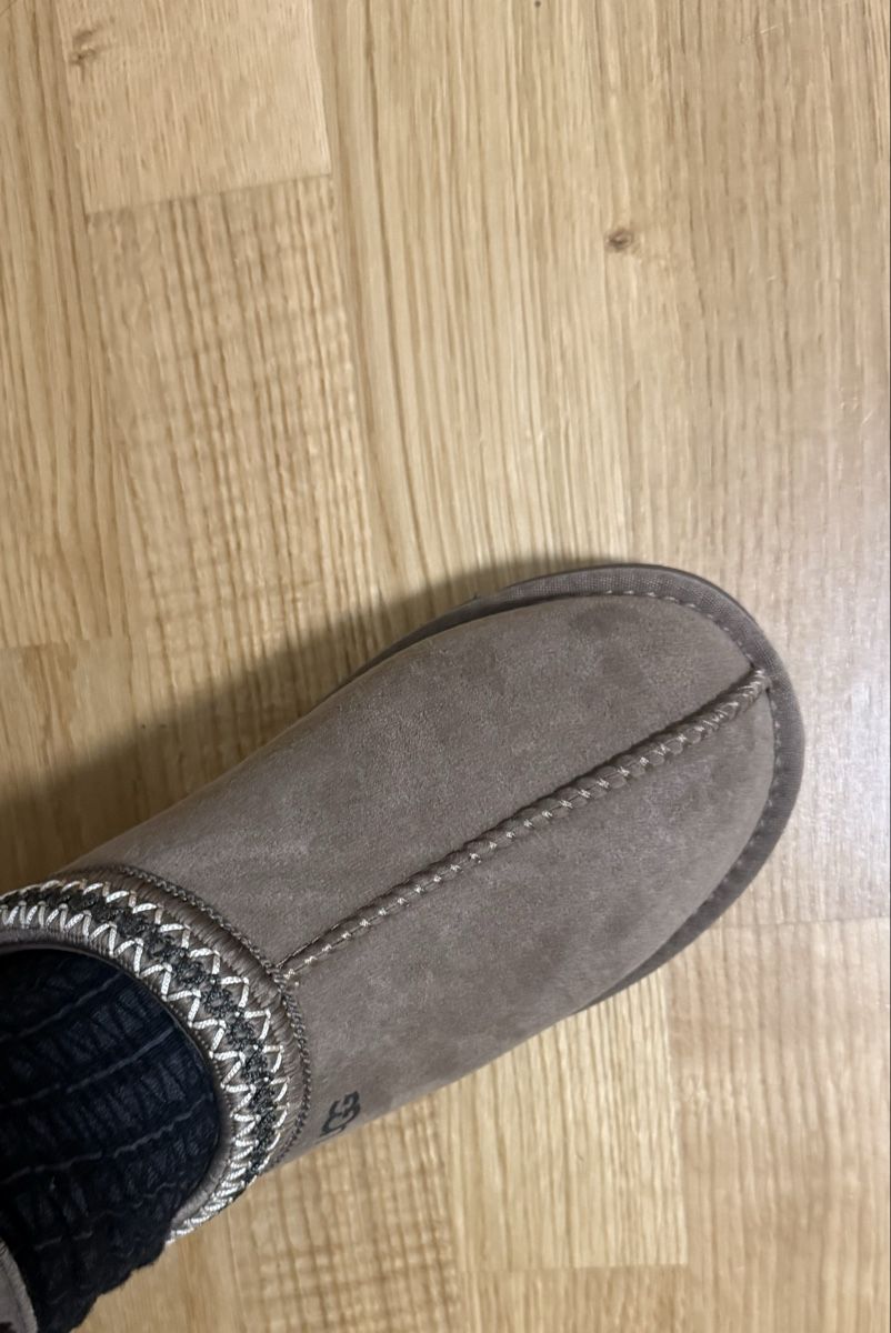Ugg Chaussures femmes: Ugg schuhe  – Neuf avec emballage d'origine à Zürich par hat_qh2h 2