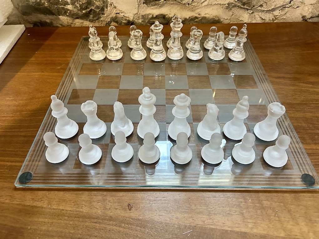 Giochi: Jeu d'échecs – Usato da Lausanne venduto da eve_p7z6
