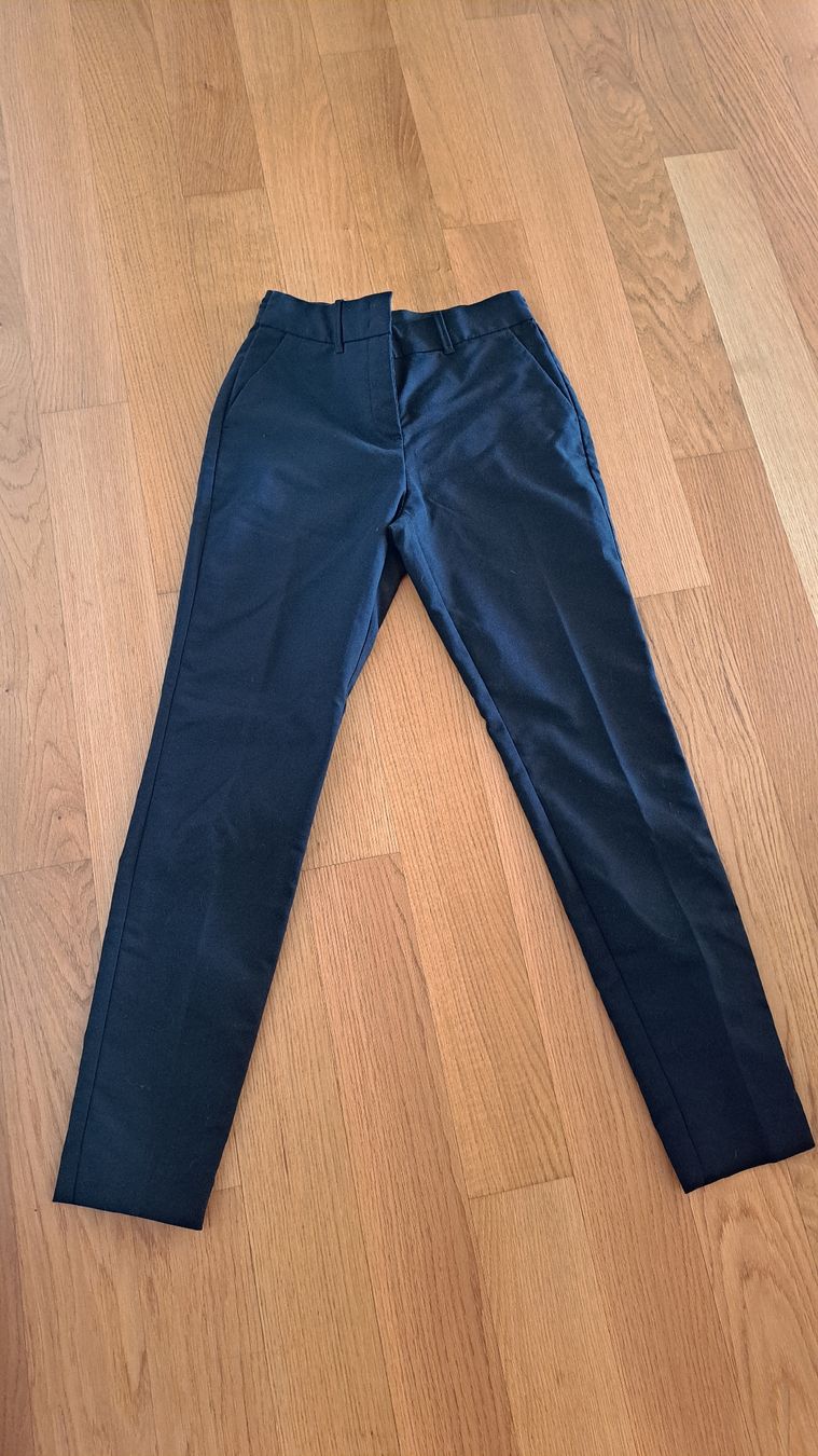 Tom Tailor Pantaloni: Damenhose Tom Tailor Schwarz Grösse 34 – Nuovo (secondo la descrizione) da Seengen venduto da ja6_65wp 1