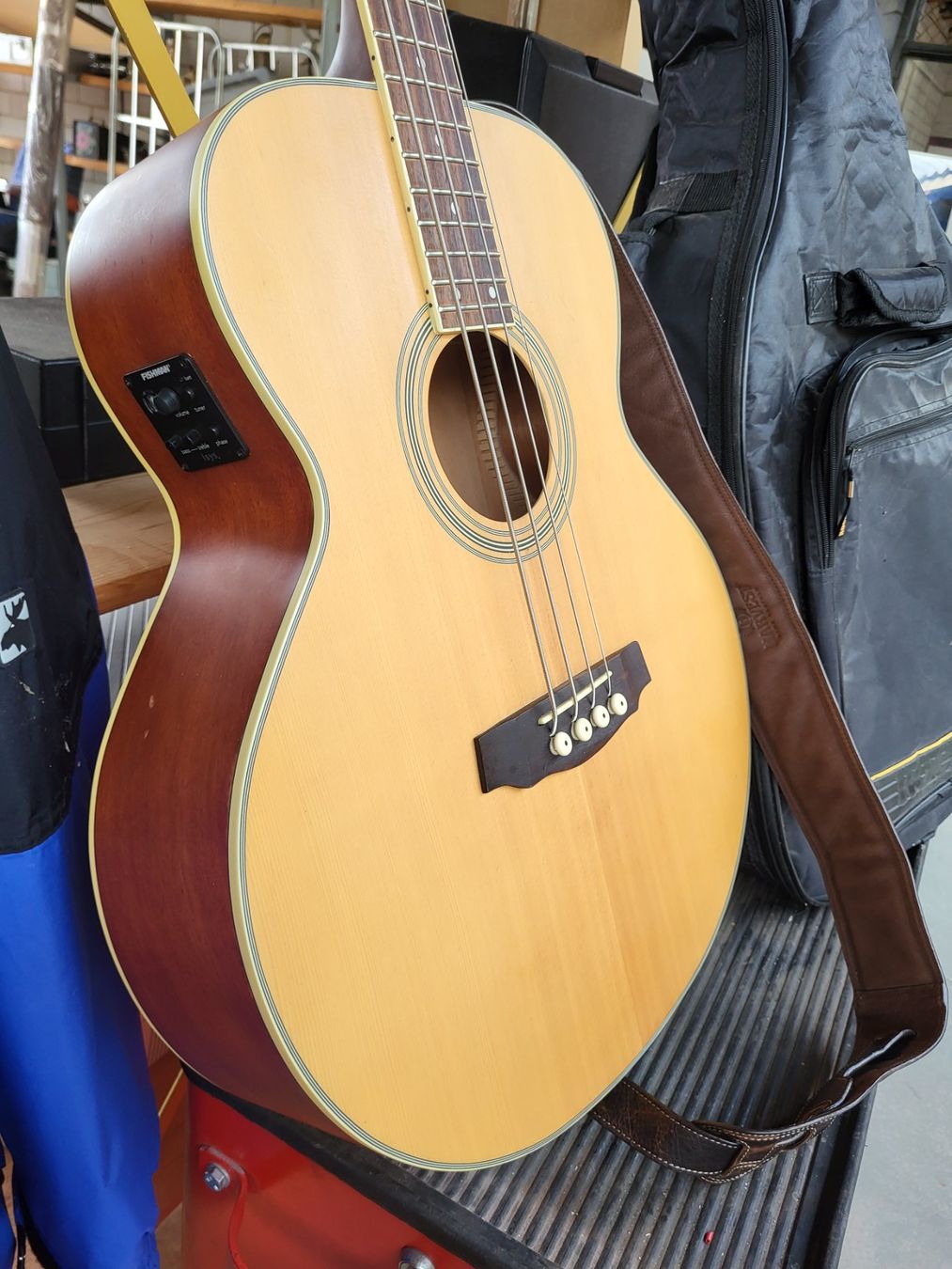 Strumenti musicali: Akustikbass J&D ABG-1 – Usato da Diessenhofen venduto da Osio 1