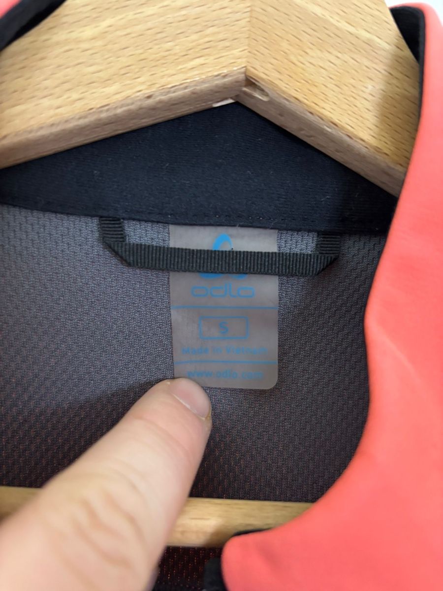Odlo Vestes: Windbreaker ODLO S – D'occasion à Zürich par sliff 4