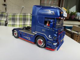 Tamiya Scania RC LKW 1:14 mit Fernsteuerung und Akku